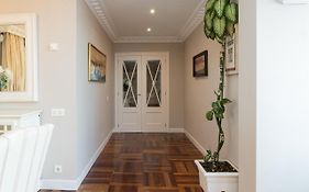 Apartamento junto Sardinero con parking.